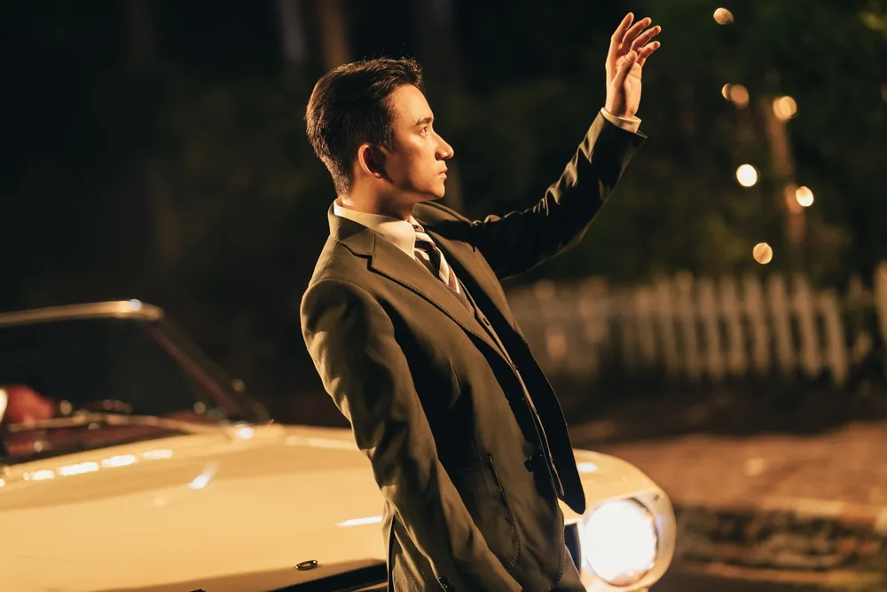 Phan Mạnh Quỳnh kết hợp Khắc Hưng, trở lại với âm nhạc sôi động  ảnh 1