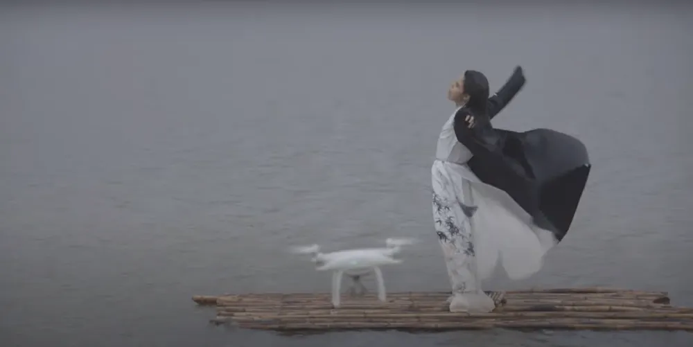 Vũ Cát Tường đã thực hiện quay MV cho các ca khúc trong EP "Vi Nhất"