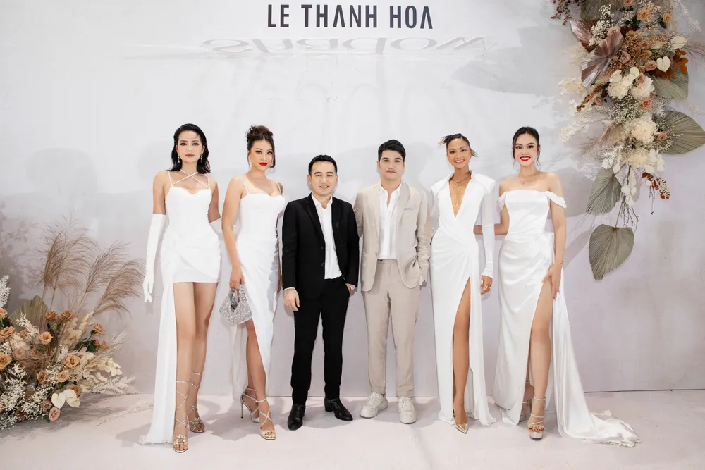 Hoa hậu H’Hen Niê, Ngọc Châu, Á hậu Kim Duyên, Á hậu Thủy Tiên nổi bật trên thảm đỏ với trang phục và nét đẹp đầy cá tính