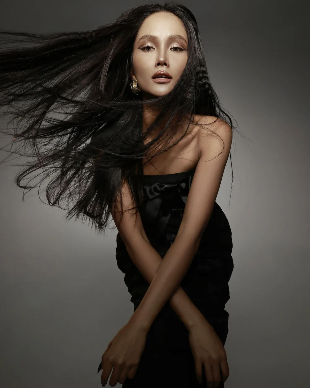 Hoa hau HHen Nie1.jpg