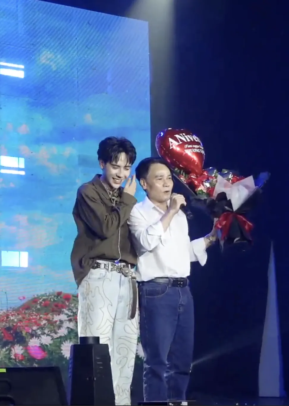 Ảnh màn hình 2025-02-23 lúc 7.32.23 CH.png