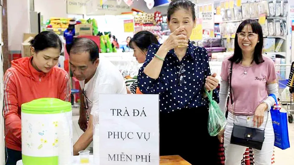 Khách hàng cảm thấy vui  khi được doanh nghiệp quan tâm