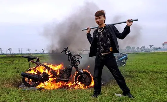 Tác hại của bạo lực trên mạng ảnh 1