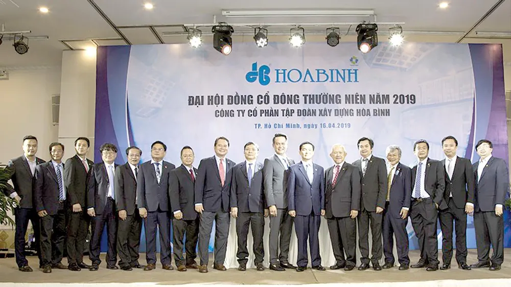 Đại hội Cổ đông 2019: Công ty CP Tập đoàn Xây dựng Hòa Bình ảnh 3