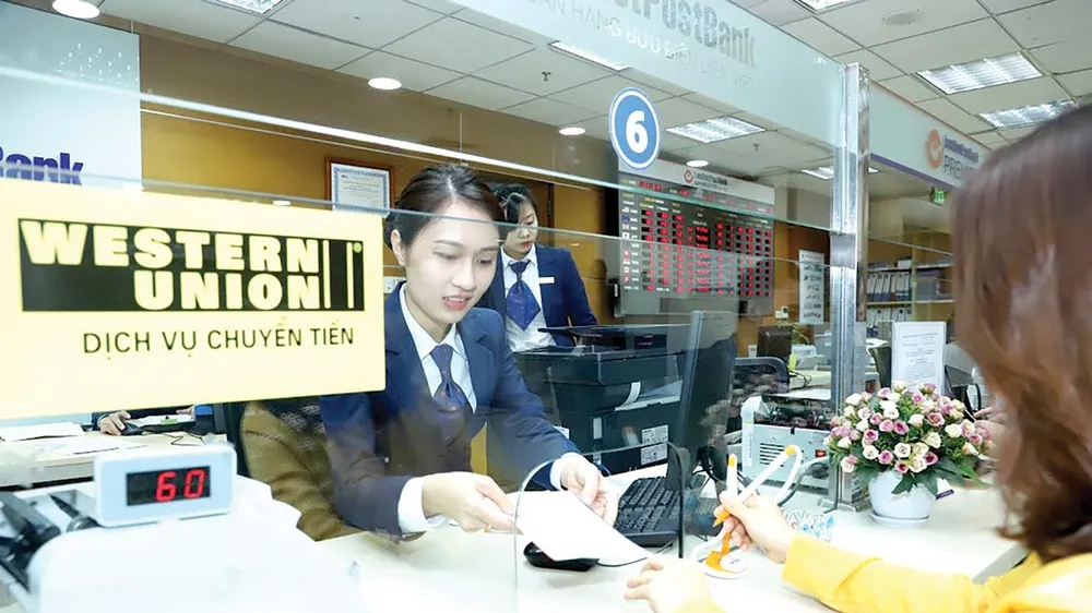 Ví Việt đang dần trở thành ngân hàng bán lẻ trực tuyến ảnh 1