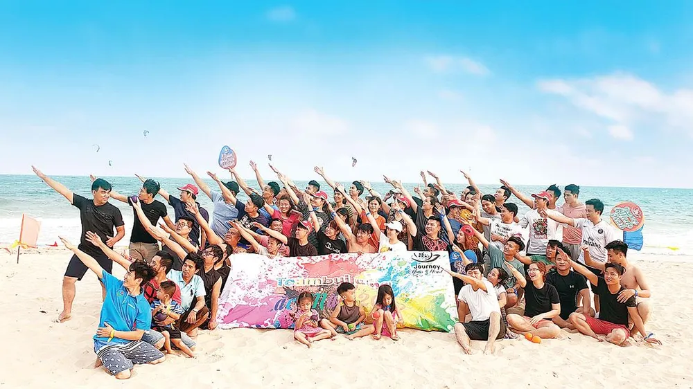 Đoàn khách BenThanh Tourist tại Phan Thiết