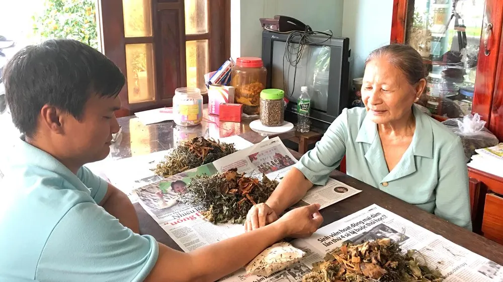 Hết lòng vì người bệnh nghèo ảnh 1