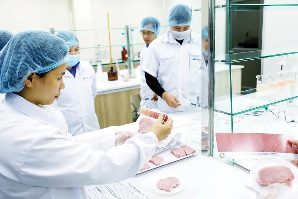 Thịt mát nội “ngon - sạch - dinh dưỡng”, cạnh tranh thịt đông lạnh ngoại ảnh 1