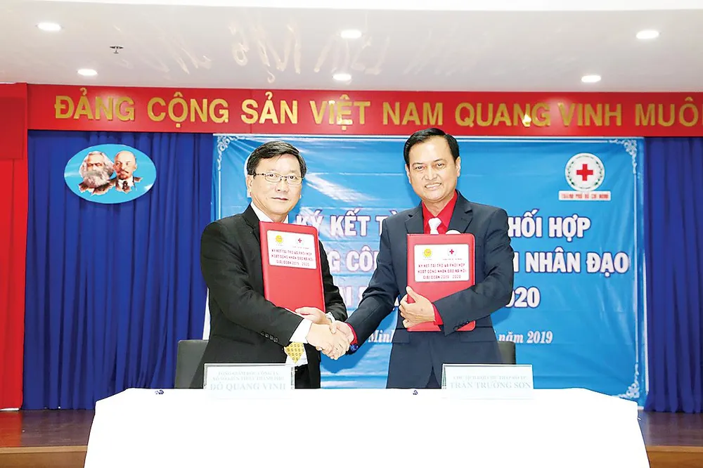 Cty TNHH Một thành viên XSKT TPHCM phối hợp Hội Chữ thập đỏ hoạt động nhân đạo giai đoạn 2019 - 2020 ảnh 1