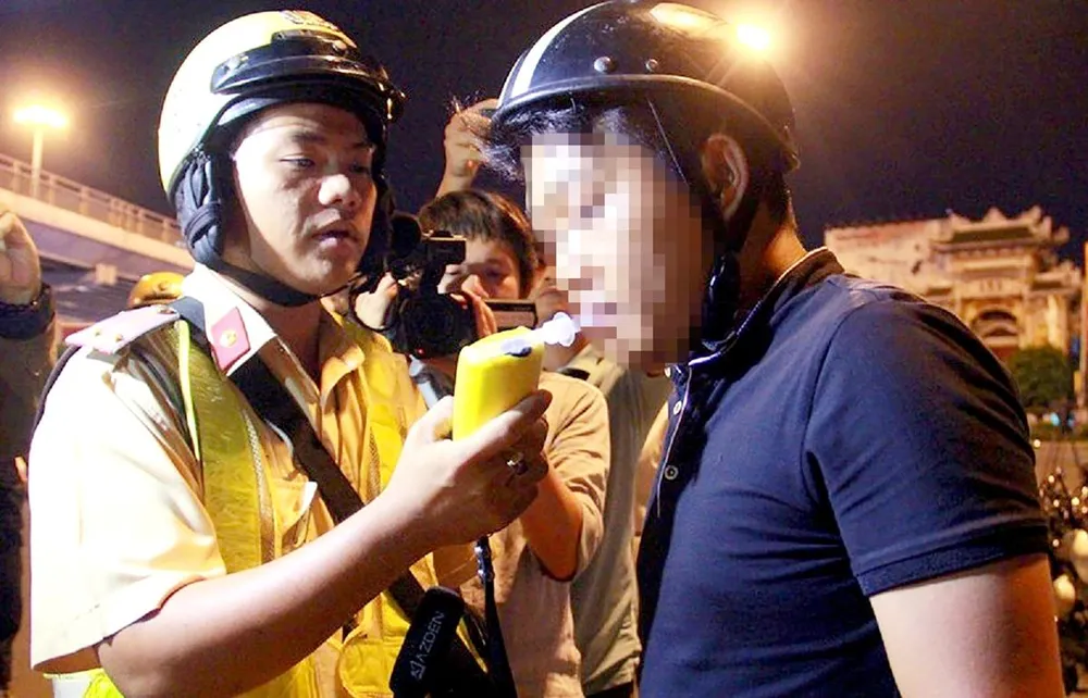 Khắc phục tâm lý chủ quan khi tham gia giao thông ảnh 1