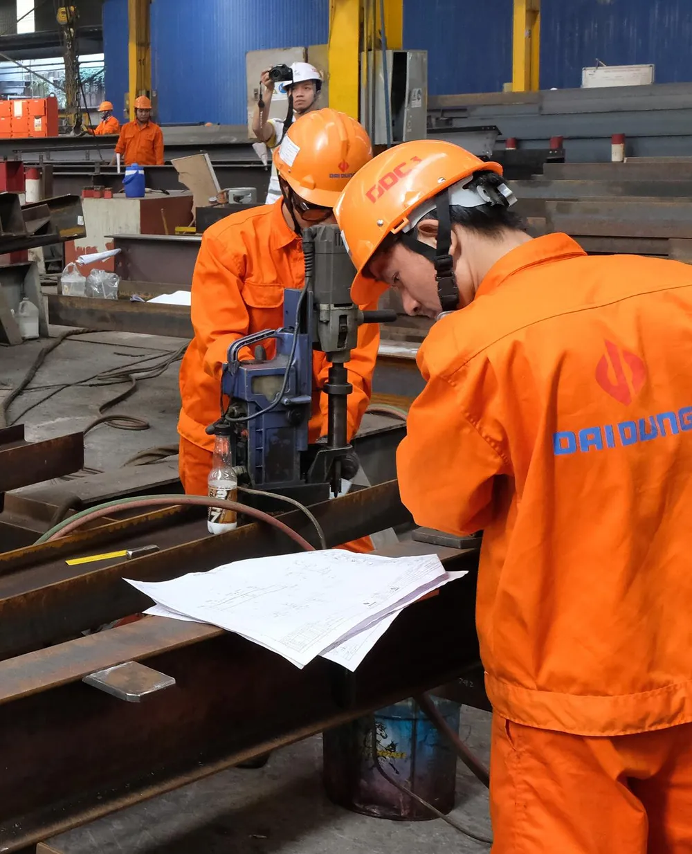 Đề nghị giảm giờ làm việc còn 40 hoặc 44 giờ/tuần ảnh 1