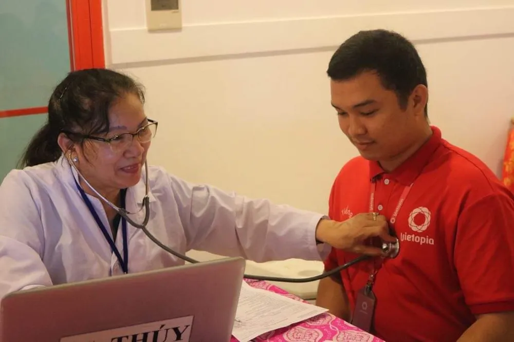 Thu gần 500 đơn vị máu từ Ngày hội hiến máu “Sống đẹp vì cộng đồng” ảnh 2