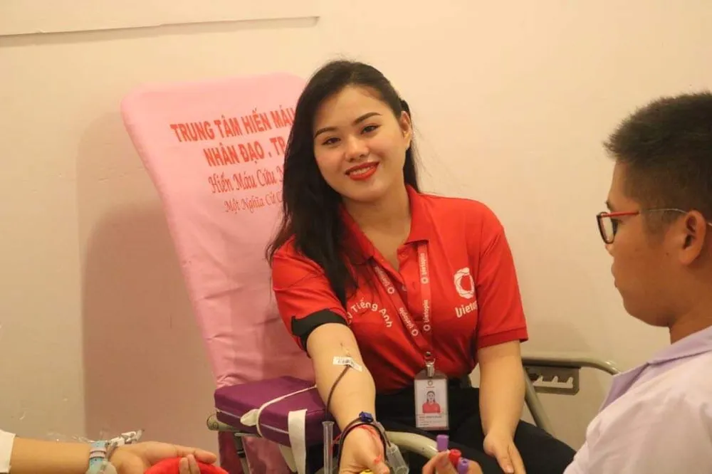 Thu gần 500 đơn vị máu từ Ngày hội hiến máu “Sống đẹp vì cộng đồng” ảnh 1