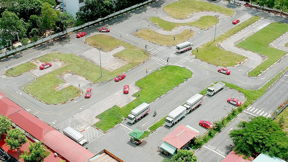 Minh bạch sát hạch lái xe ảnh 1