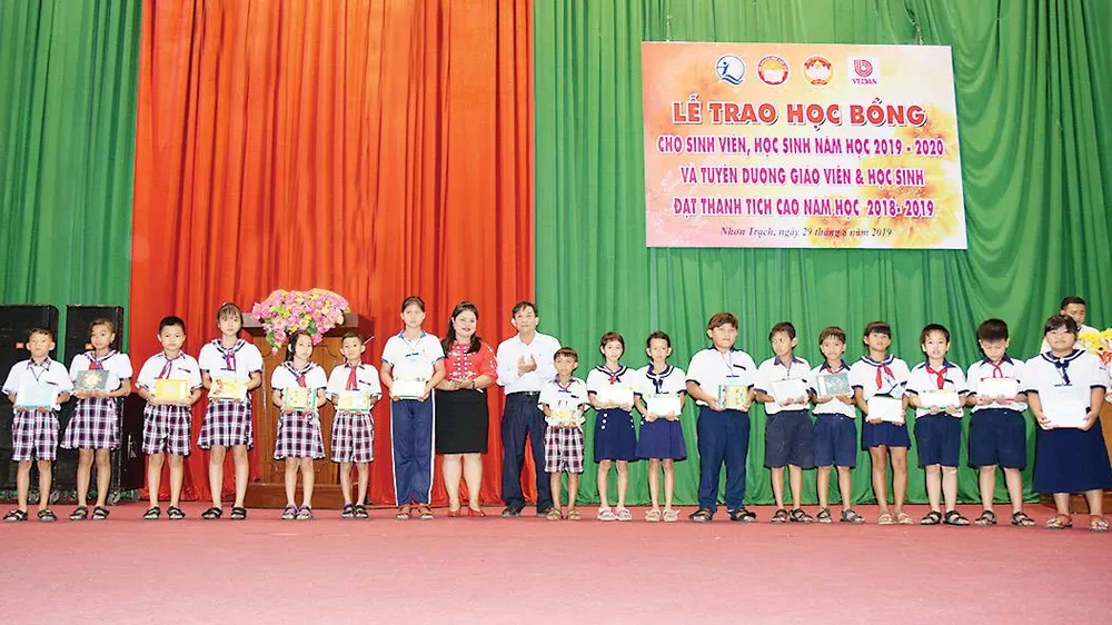 Công ty Vedan Việt Nam tiếp tục đồng hành cùng Hội Khuyến học các địa phương thuộc tỉnh Đồng Nai ảnh 1