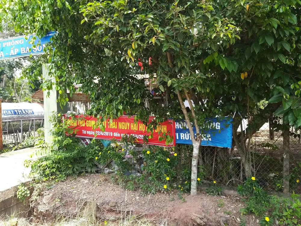 ​Băng rôn không tác dụng ảnh 1