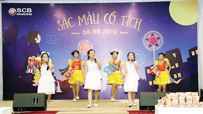 SCB tổ chức “Hội Trăng Rằm và trao Học bổng 2019” ảnh 2