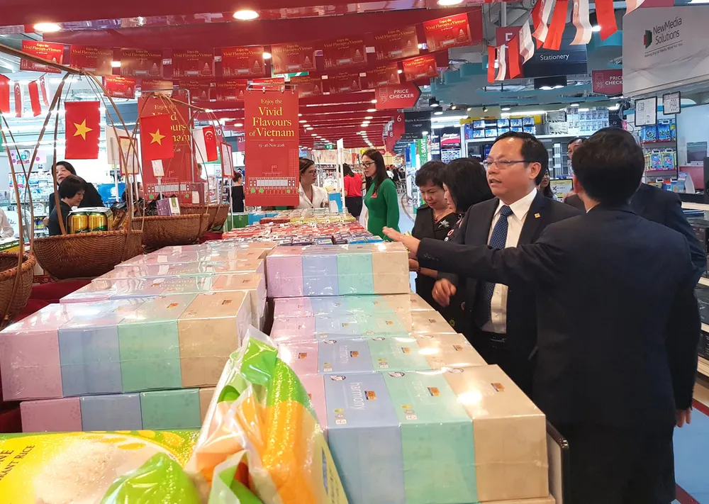 Xuất khẩu hàng Việt qua kênh phân phối tăng ảnh 1