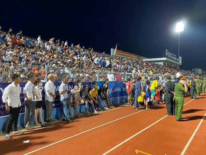 Vòng 4 - LS V.League 2020: Hồng Lĩnh Hà Tĩnh chia điểm kịch tính trước Hà Nội ảnh 2