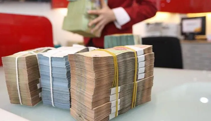 Ngân hàng tăng tốc củng cố vốn cuối năm