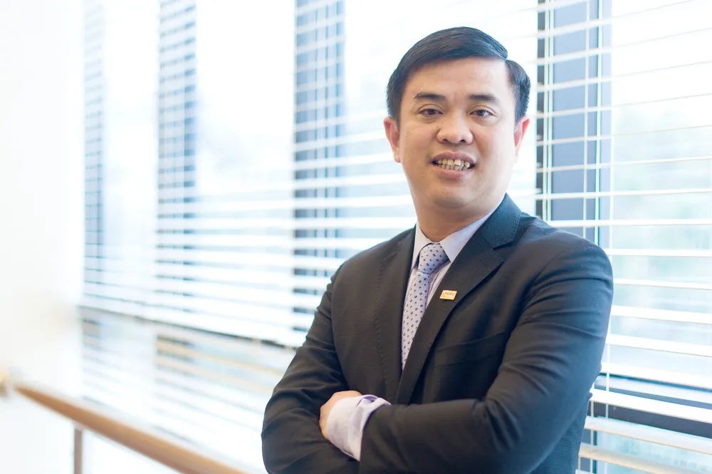 Ông Nguyễn Văn Lê làm Tổng giám đốc SHB từ năm 1999, khi mới 26 tuổi. Ảnh: SHB.