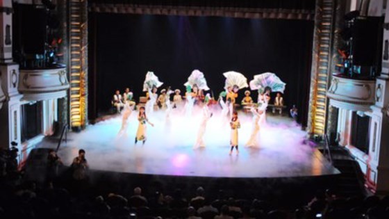 Nhà hát hơn 100 năm tuổi chính thức mở cửa đón du khách ảnh 2