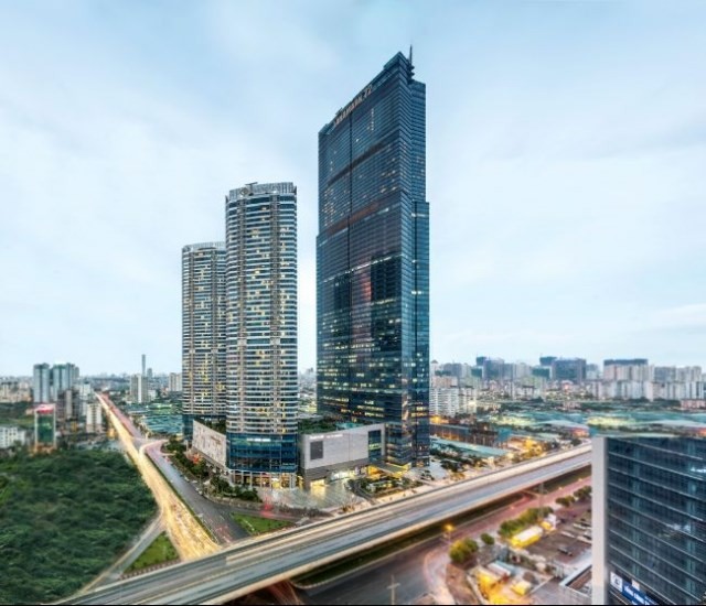 nterContinental Hanoi Landmark72 is opened at the Keangnam Landmark 72 tower in Hanoi on September 21. (Photo: I​HG)
