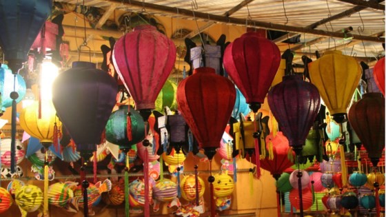 Phố lồng đèn quận 5 nhộn nhịp mùa Trung thu ảnh 2