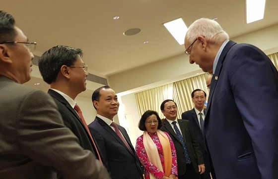 BÃ­ thÆ° ThÃ&nbsp;nh á»§y TPHCM Nguyá»n Thiá»n NhÃ¢n há»i kiáº¿n Tá»ng thá»ng Israel Reuven Rivlin áº£nh 2