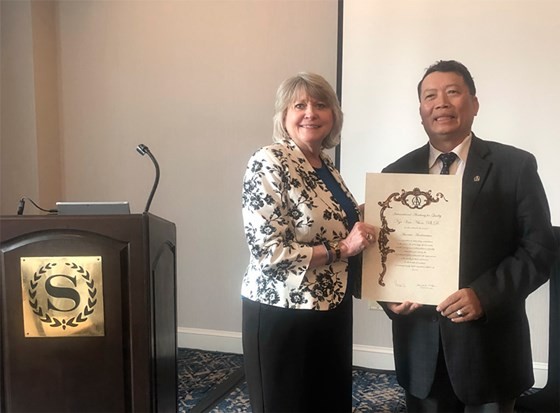 Dr. Ngo Van Nhon is elected as academician of IAQ.