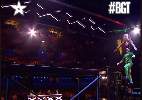 Quá»c CÆ¡ - Quá»c Nghiá»p lÃ&nbsp;m khÃ¡n giáº£ thÃ³t tim táº¡i chung káº¿t Britain's Got Talent 2018 áº£nh 4