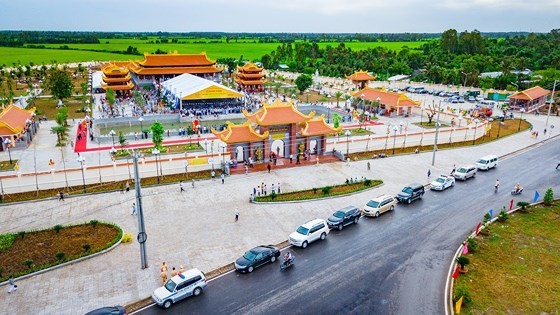 KhÃ¡nh thÃ&nbsp;nh Thiá»n viá»n TrÃºc LÃ¢m Háº­u Giang áº£nh 9