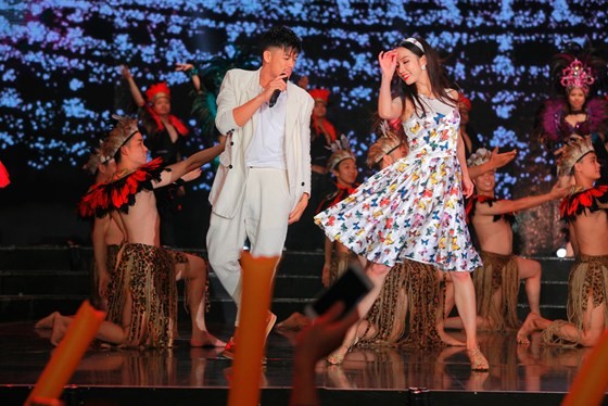 DÃ&nbsp;n sao Viá»t hÃ¹ng háº­u sáº½ tham dá»± cáº§u truyá»n hÃ¬nh ÄÃ³n chÃ&nbsp;o nÄm má»i 2019 áº£nh 1