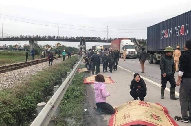 At the scene of the accident (Source: VNA)