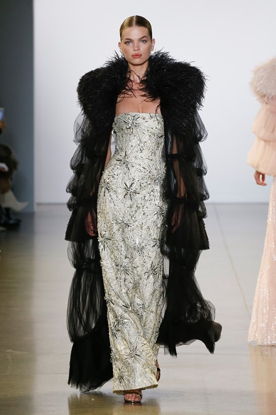 Xem BST âCuá»c dáº¡o chÆ¡i cá»§a nhá»¯ng vÃ¬ saoâ cá»§a CÃ´ng TrÃ­ táº¡i New York Fashion Week 2019 áº£nh 34