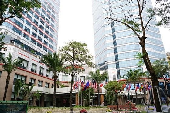 North Korean leader Kim Jong Un arrives in Dong Dang Train Station ảnh 19