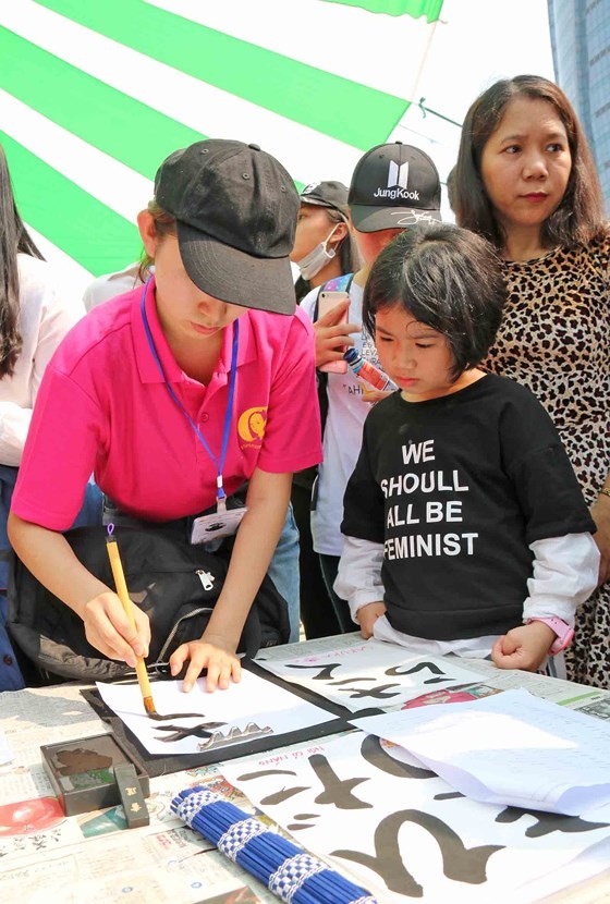 Japanese Culture Festival opened in Da Nang ảnh 2
