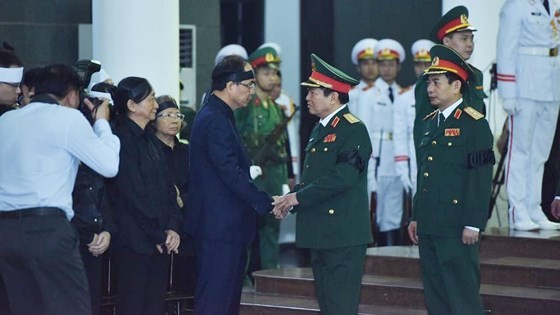 Memorial service of State funeral for former President General Le Duc Anh ảnh 42