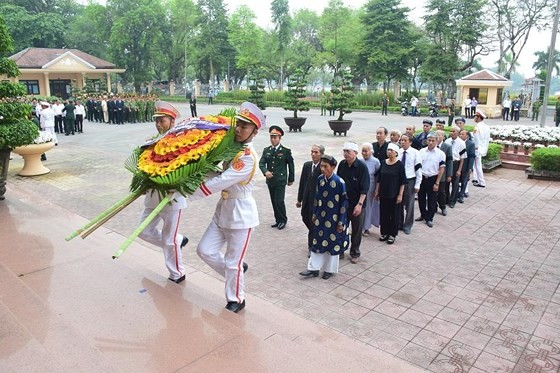 Memorial service of State funeral for former President General Le Duc Anh ảnh 65