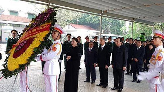 Memorial service of State funeral for former President General Le Duc Anh ảnh 15