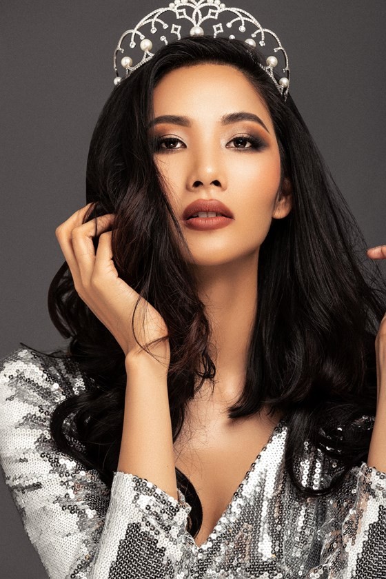 Hoang Thuy to join Miss Universe 2019 ảnh 3