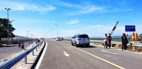 New Da Rang bridge open to traffic in Phu Yen province  ảnh 2