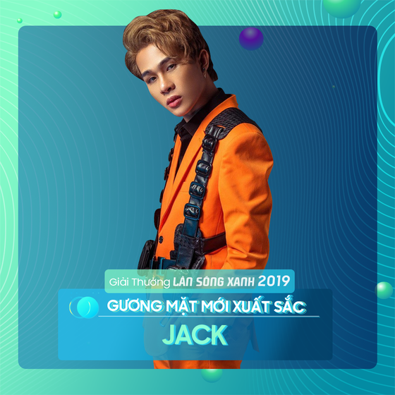 Singer Hoang Thuy Linh scoops 8 prizes at 2019 Lan Song Xanh Music Award ảnh 5