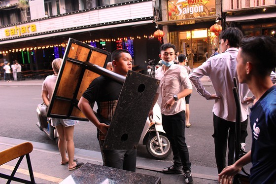 HCMC’s District 1 announces temporary closure of public places  ảnh 3