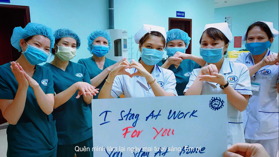 Music video honoring people at frontlines in the battle against the virus ảnh 3