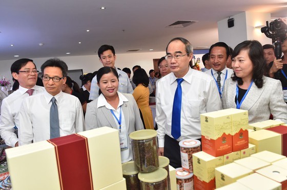 Southeast localities discuss measures to boost linkage in tourism development ảnh 1