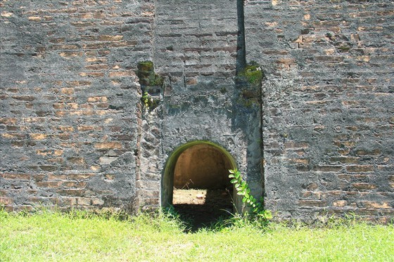 Unique relics of Hue Monuments Complex to be restored ảnh 2