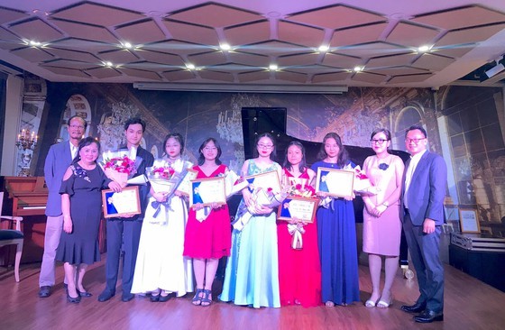 Concert promotes young piano talents ảnh 4