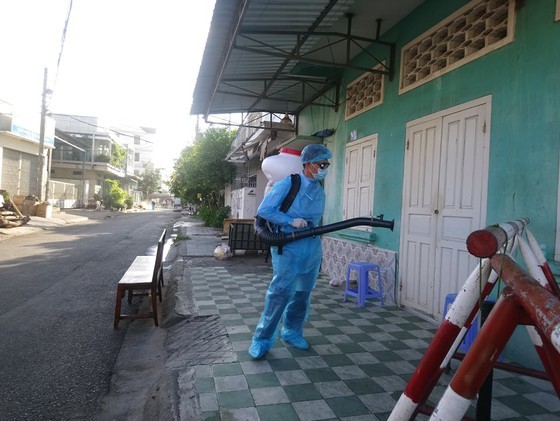 Binh Thuan Province strictly implement prevention and control measures to reduce the spread of infectious disease.