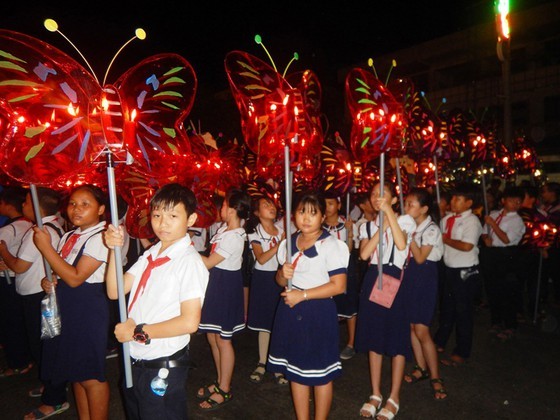 Country’s biggest Mid-Autumn Festival canceled due to COVID-19 ảnh 1